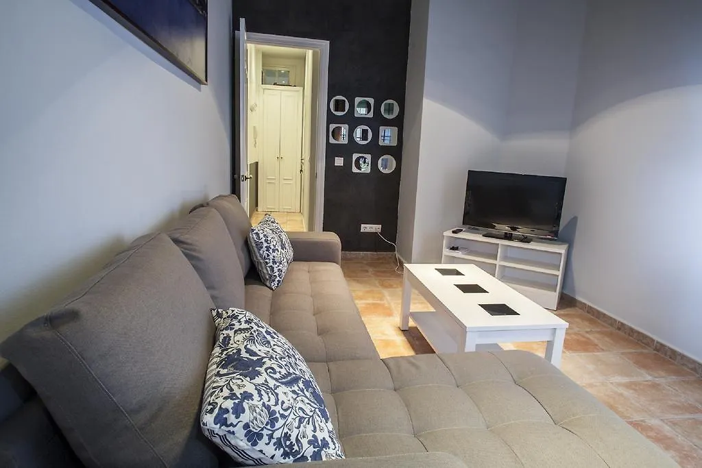 Reservaloen Puerta De La Maestranza Appartement Sevilla Spanje