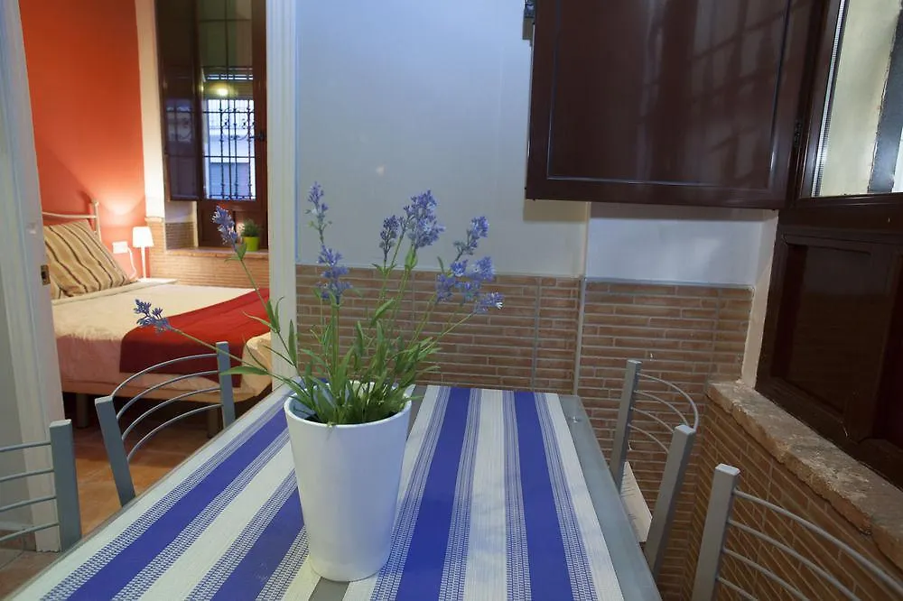 Reservaloen Puerta De La Maestranza Appartement Sevilla 0*,